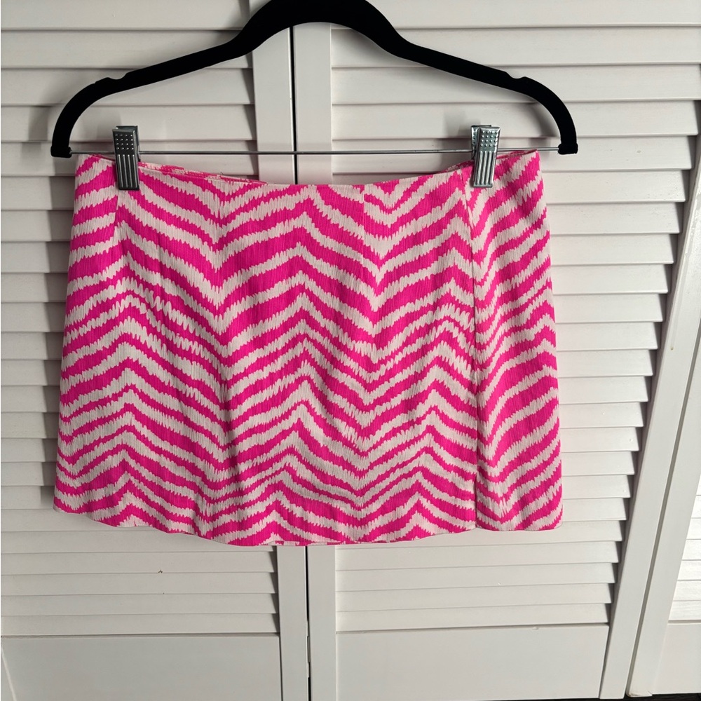 Lilly Pulitzer Pink and White zebra skirt